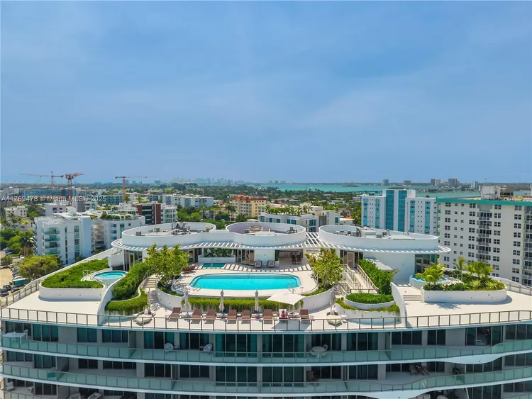 Onda Residences #402 image #49