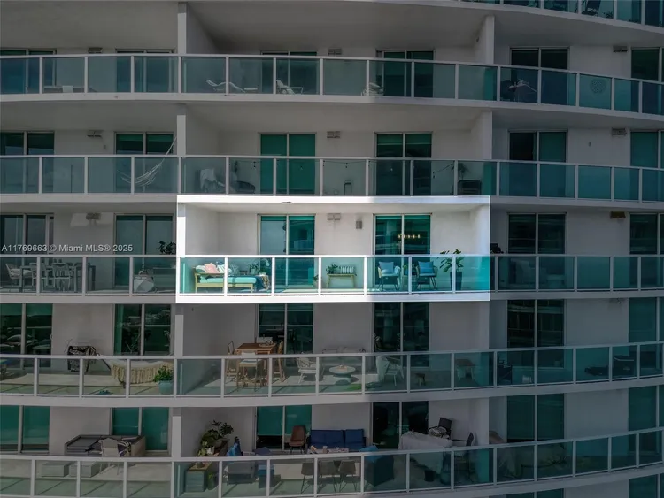 Skyline On Brickell #1809 image #35