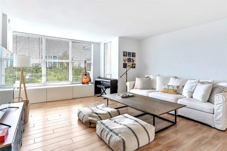 Sands of Key Biscayne #6M image #13