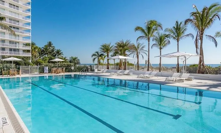 Sands of Key Biscayne #6M image #24