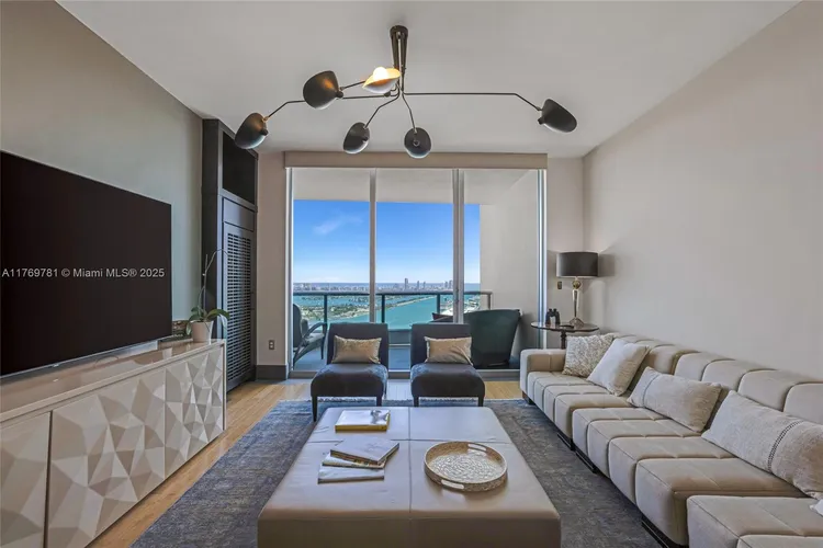 900 Biscayne Bay #4409 image #11