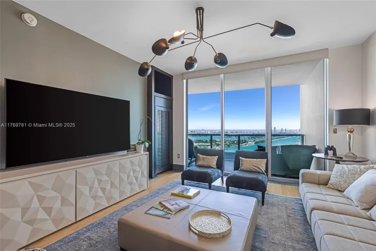 900 Biscayne Bay #4409 image #12