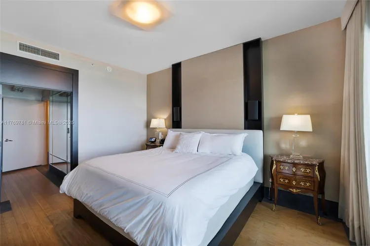 900 Biscayne Bay #4409 image #22