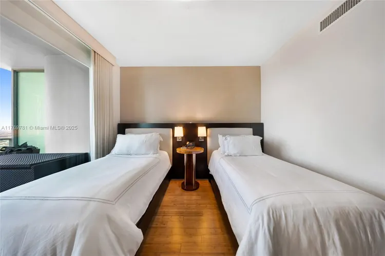 900 Biscayne Bay #4409 image #29