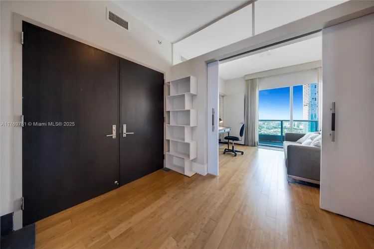 900 Biscayne Bay #4409 image #33