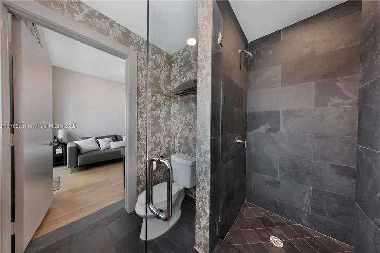 900 Biscayne Bay #4409 image #37