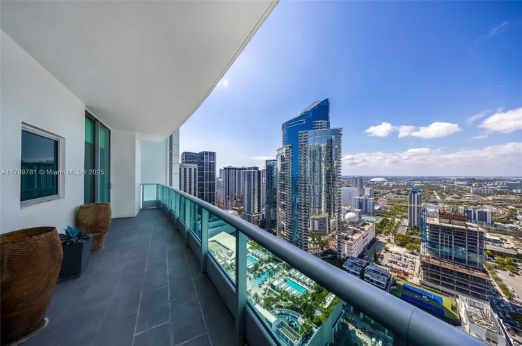 900 Biscayne Bay #4409 image #40