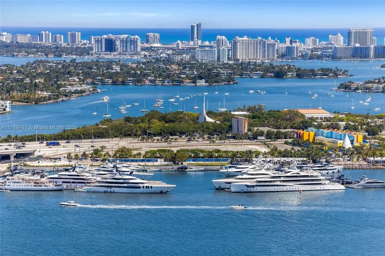 900 Biscayne Bay #4409 image #50