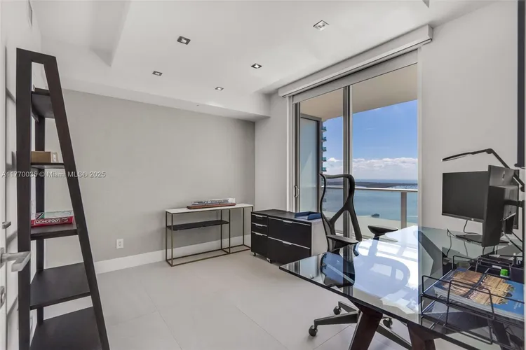 Brickell House #3403 image #24