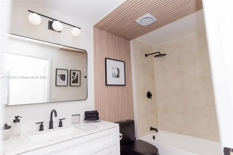 Quantum on the Bay #4503 image #17