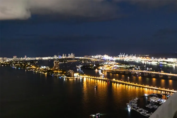 Quantum on the Bay #4503 image #24