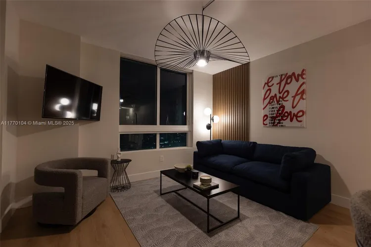 Quantum on the Bay #4503 image #9