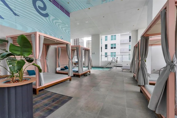 YotelPad #3105 image #22