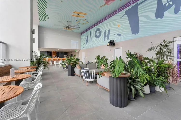 YotelPad #3105 image #23