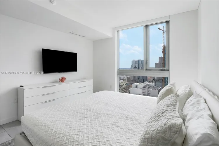 YotelPad #3105 image #8