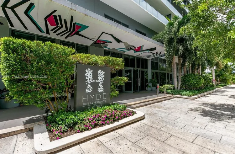 Hyde Midtown #1015 image #10