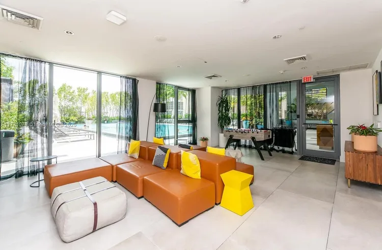 Hyde Midtown #1015 image #21