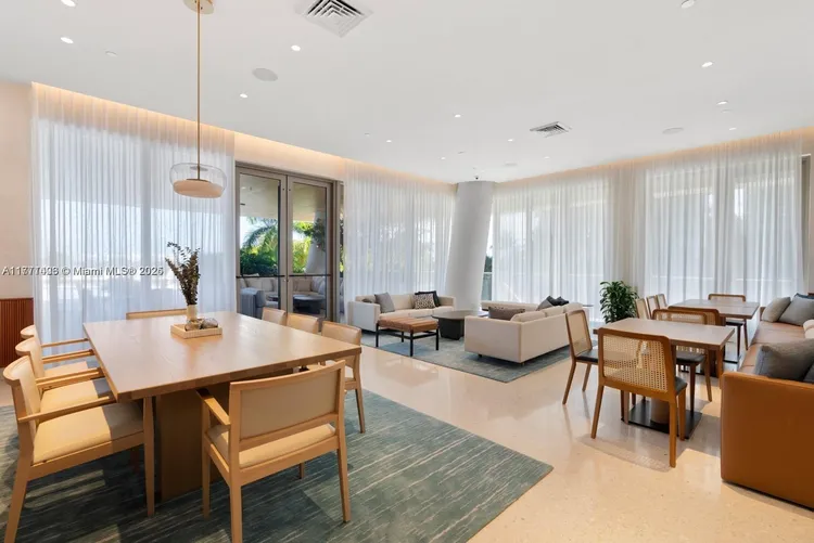 Mr. C Residences Bayshore Tower #1009 image #27