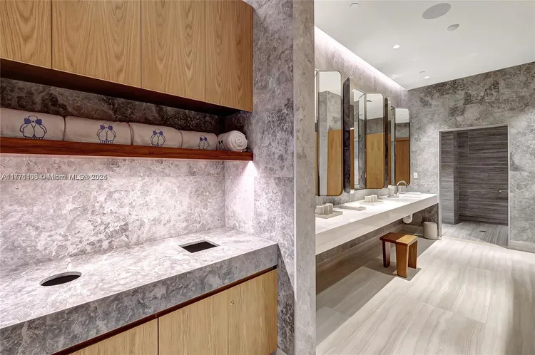 Mr. C Residences Bayshore Tower #1009 image #46