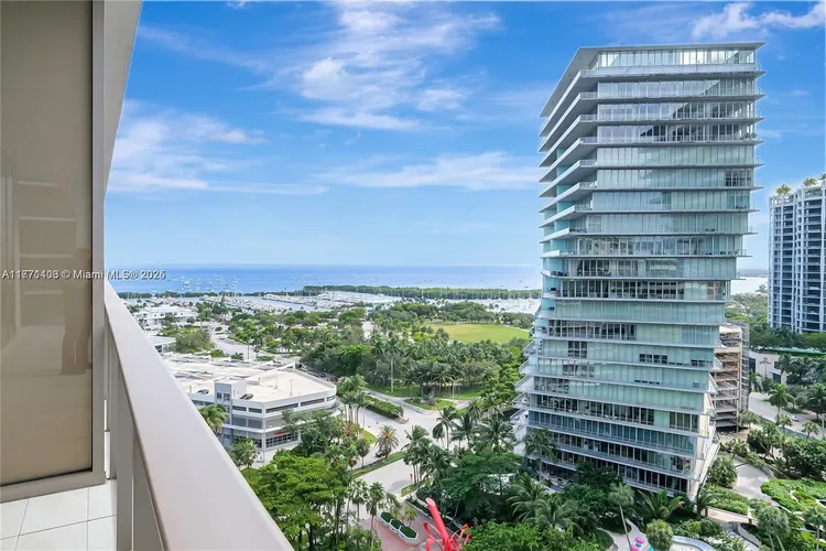 Mr. C Residences Bayshore Tower #1009 image #62