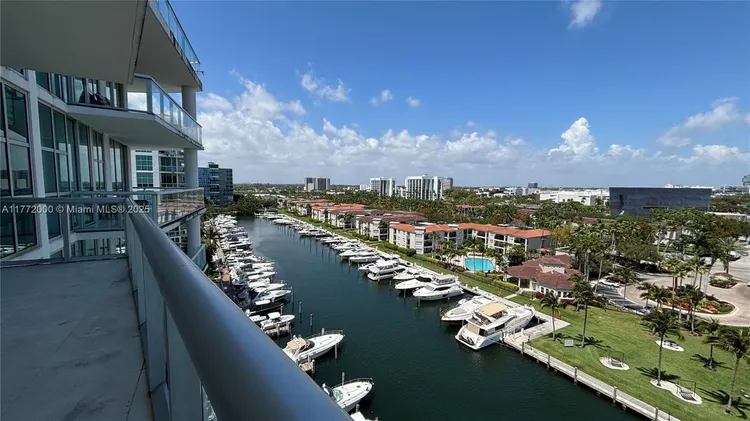 Atrium #2-1002 image #35