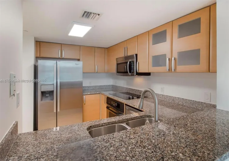 Skyline On Brickell #1803 image #7