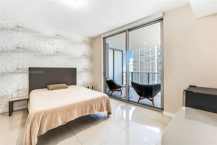 Aria on the Bay #1810 image #13