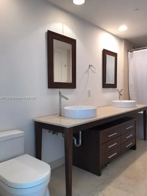 Icon Brickell I #4412 image #12