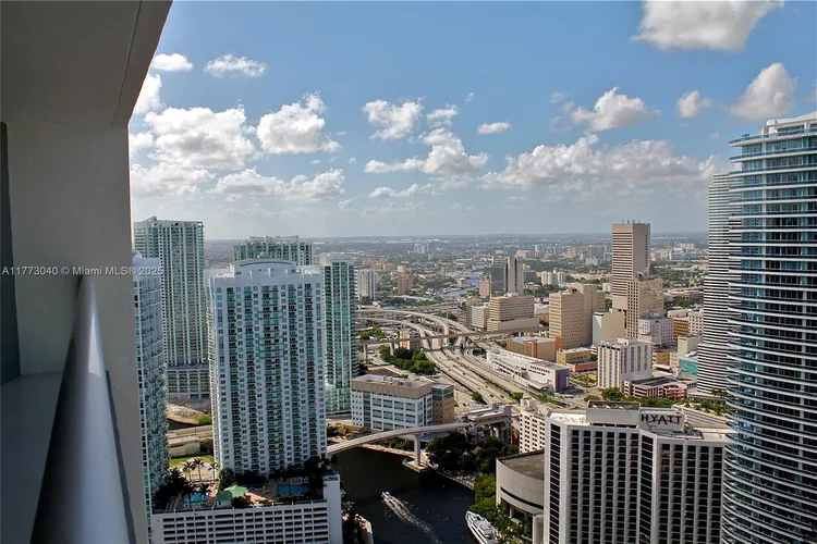 Icon Brickell I #4412 image #19