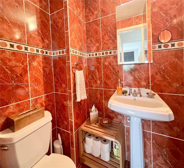 Belle Plaza #210 image #12