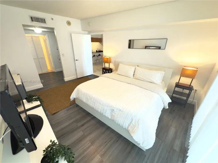 Opera Tower #4305 image #16