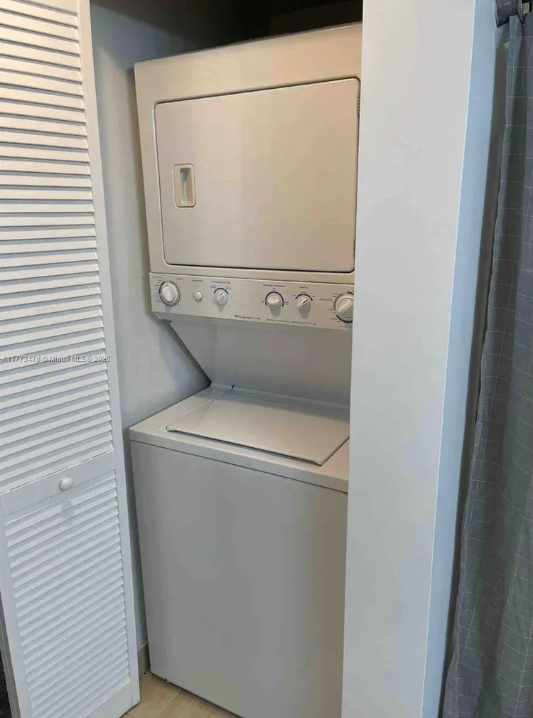 Opera Tower #4305 image #18