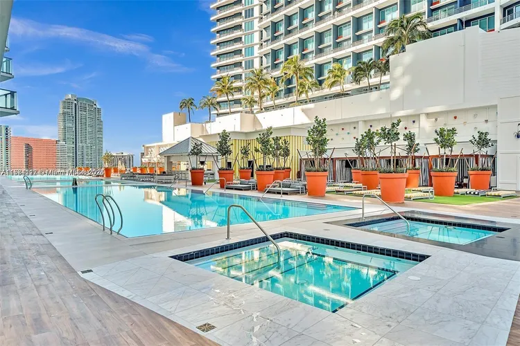 Dua Miami (SLS Hotel and Residences) #1502 image #8