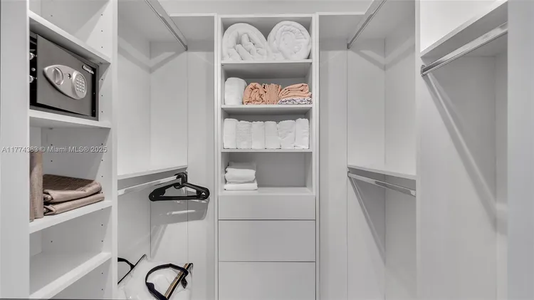 Fortune House #1801 image #13