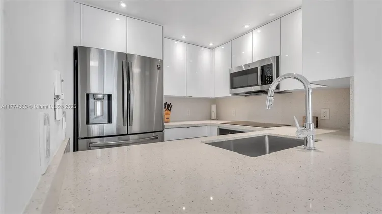 Fortune House #1801 image #7