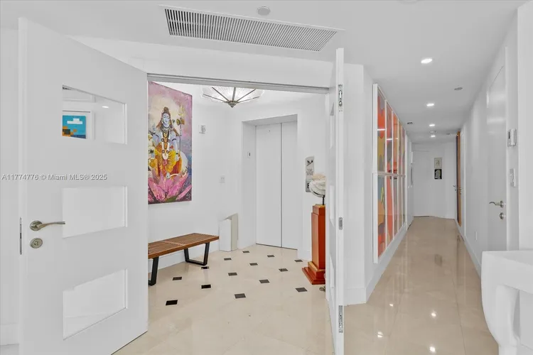 Il Villaggio #809 image #29