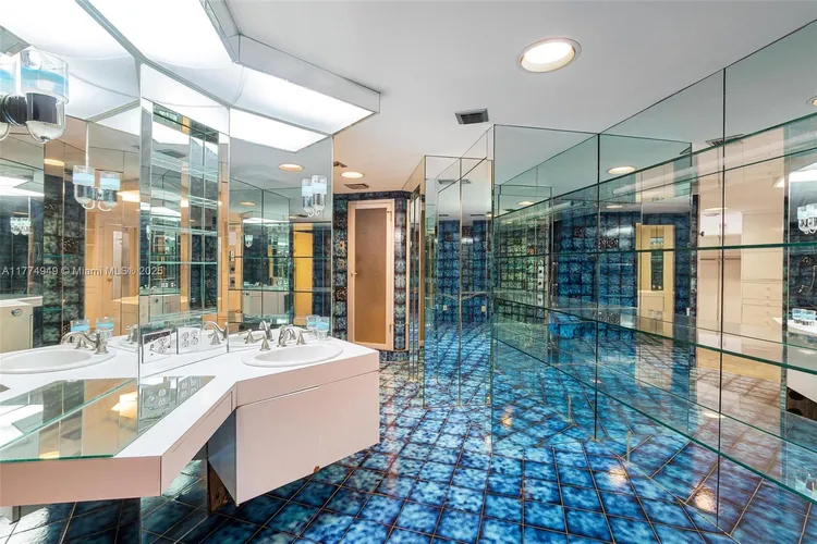 Palm Bay Towers #11N image #12