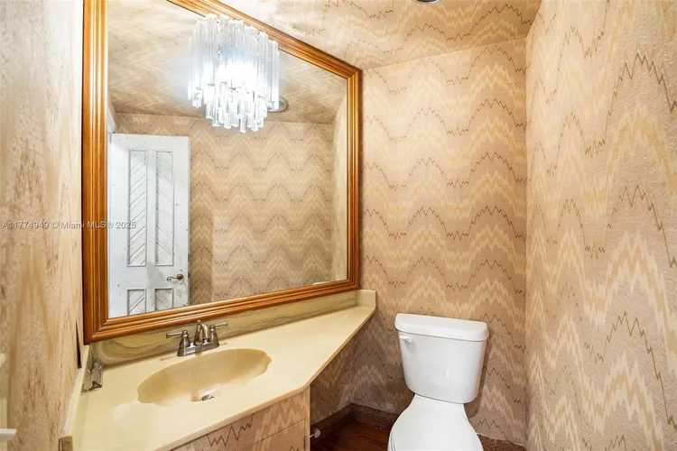 Palm Bay Towers #11N image #26