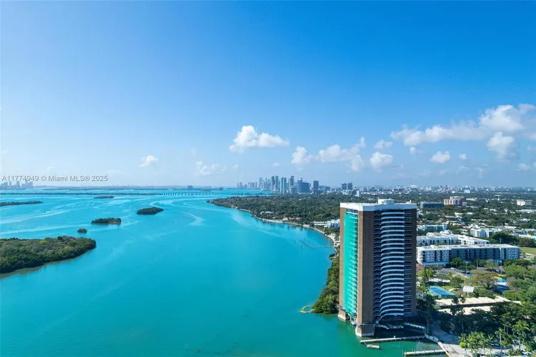 Palm Bay Towers #11N image #32