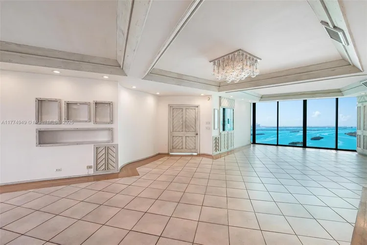 Palm Bay Towers #11N image #6