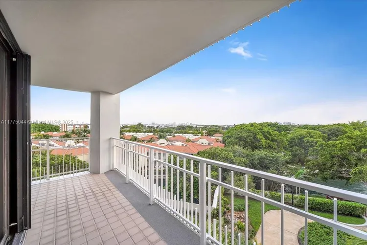 Towers of Quayside Condo #1 #602 image #31