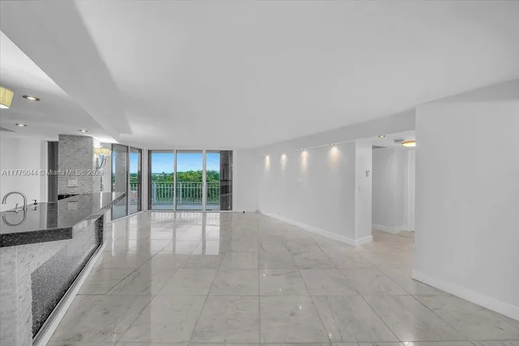 Towers of Quayside Condo #1 #602 image #37