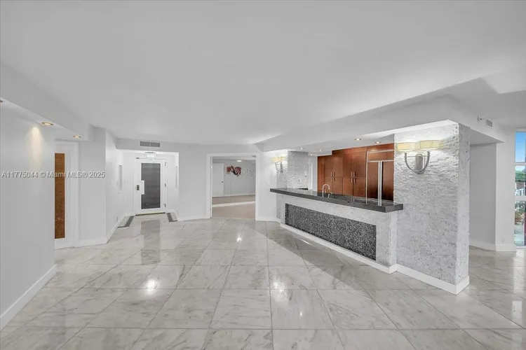 Towers of Quayside Condo #1 #602 image #48