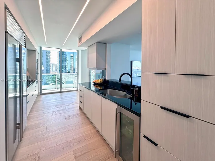 Jade Brickell #1102 image #10