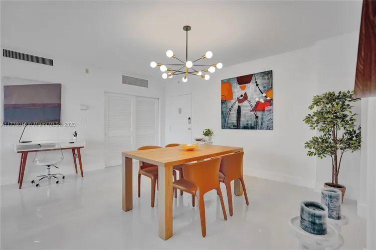 The Tides On Hollywood Beach #11V image #12