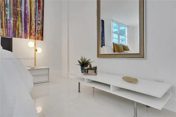 The Tides On Hollywood Beach #11V image #25