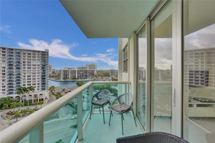 The Tides On Hollywood Beach #11V image #34