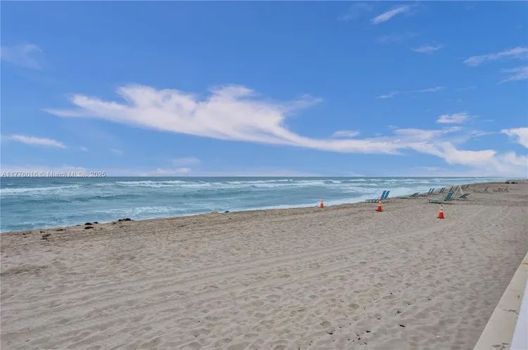 The Tides On Hollywood Beach #11V image #44