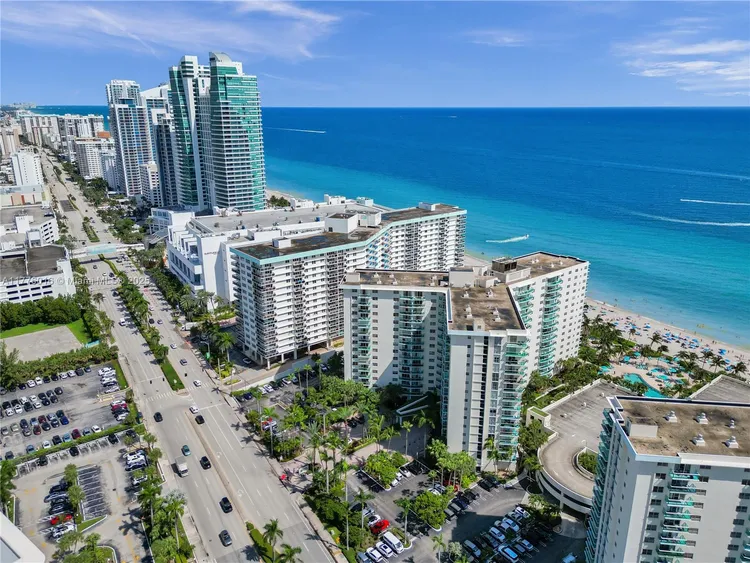 The Tides On Hollywood Beach #11V image #54