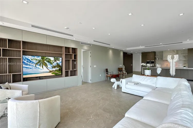 Casa Murano Las Olas #2-S image #15